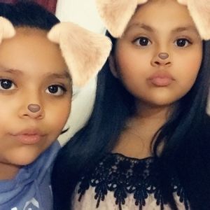 Meet your Posher, Luz